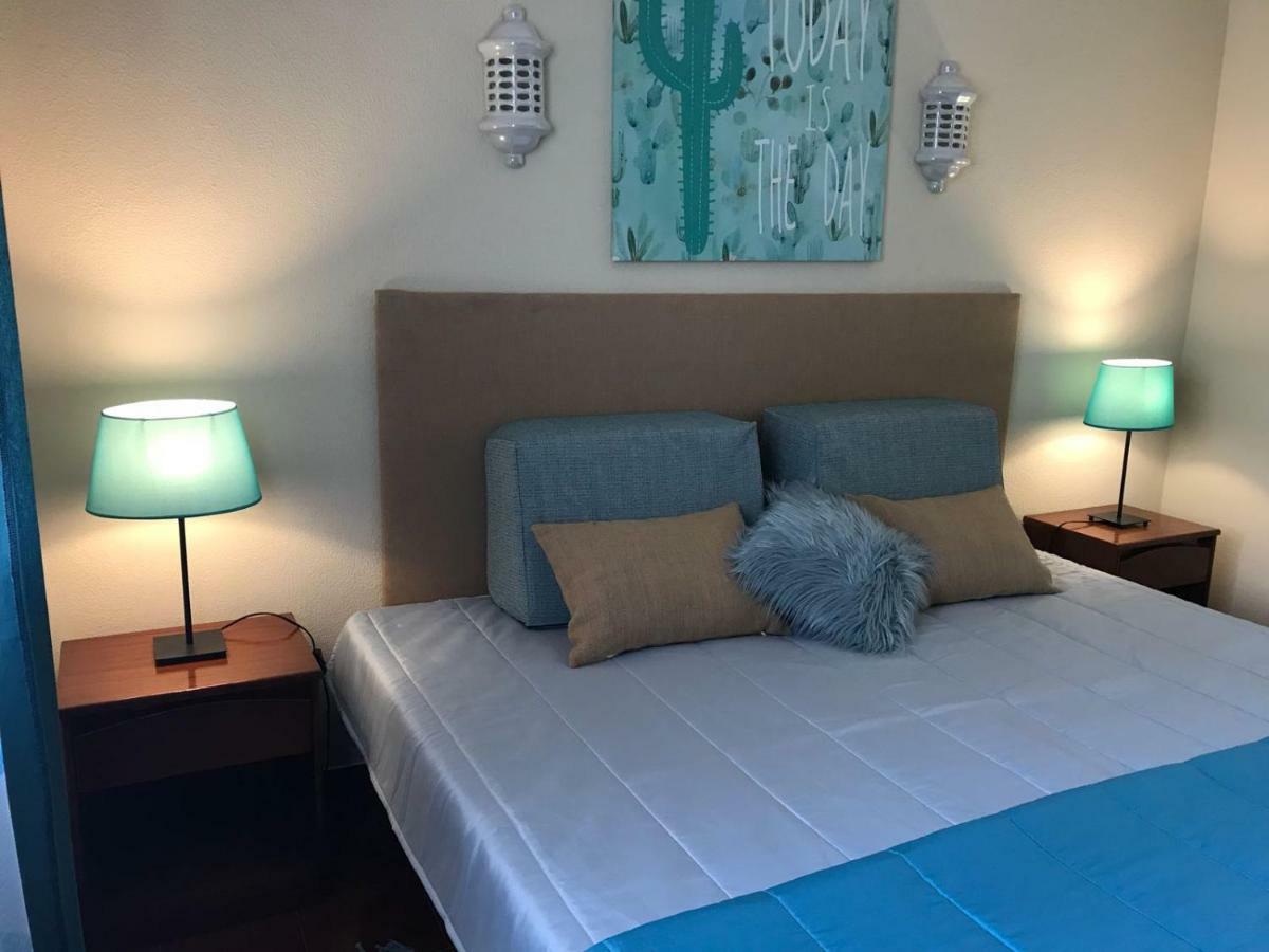 Apartament Olhos Do Mar T1 Beach Olhos De Agua アルブフェイラ エクステリア 写真